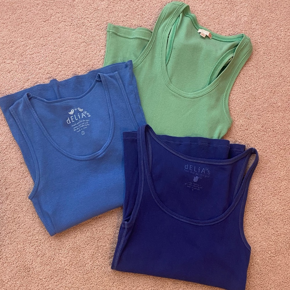 Bundle! Tank tops: 3 Colors